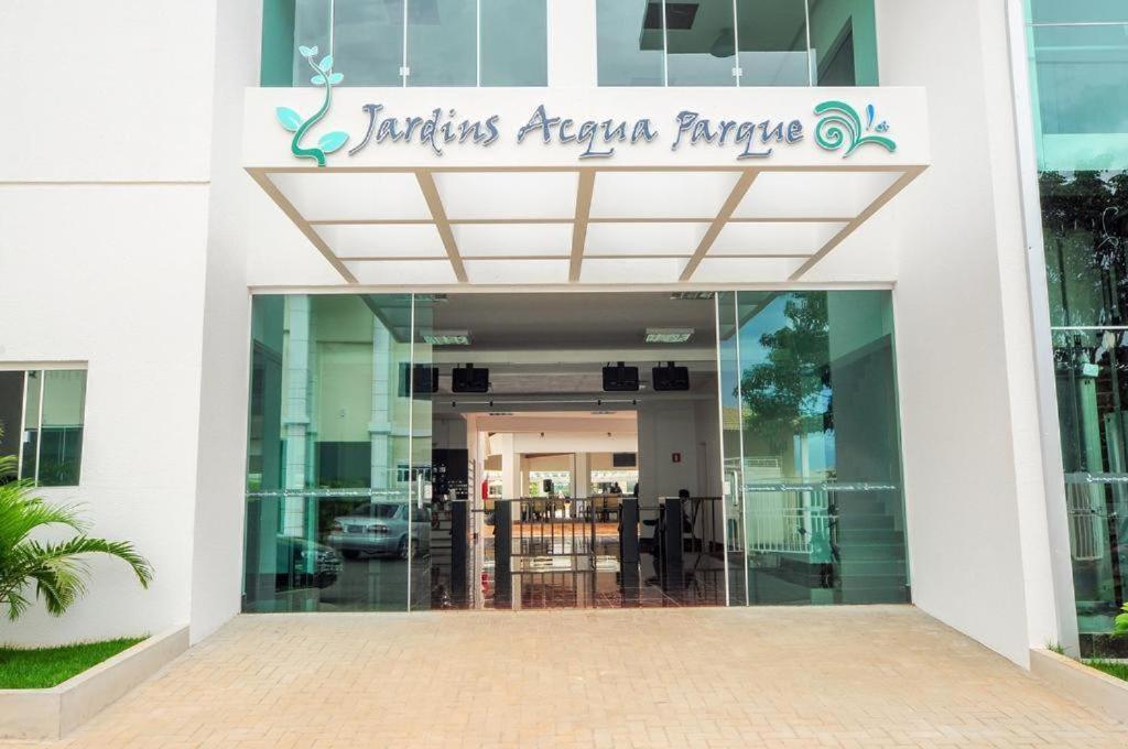 Lacqua Diroma Oficial - Diroma Acqua Park Incluido - Com Roupa De Cama E Banho Caldas Novas Exterior photo