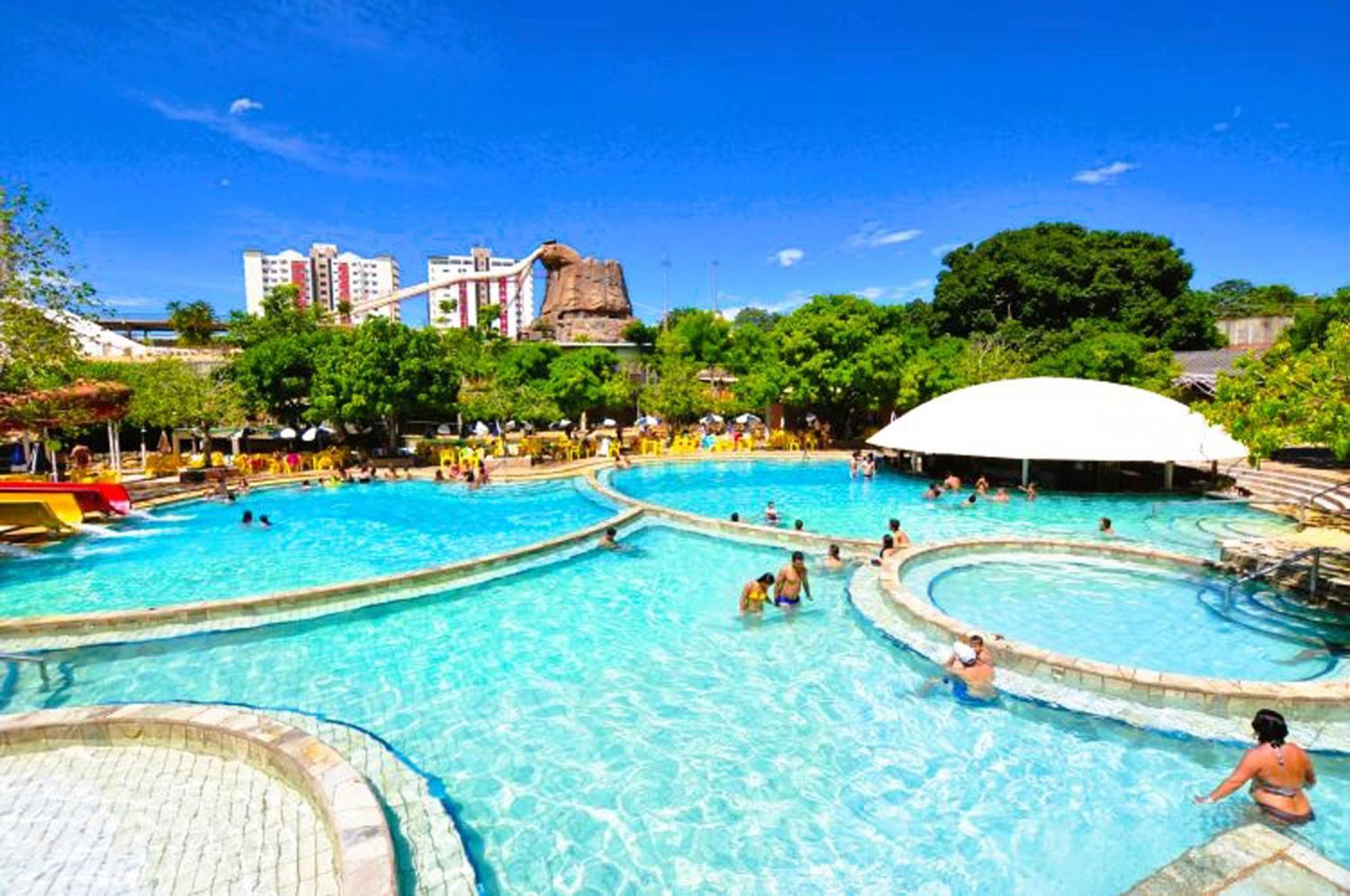 Lacqua Diroma Oficial - Diroma Acqua Park Incluido - Com Roupa De Cama E Banho Caldas Novas Exterior photo